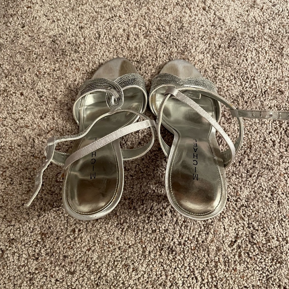 Silver Prom/Event Shoes - Picture 2 of 4